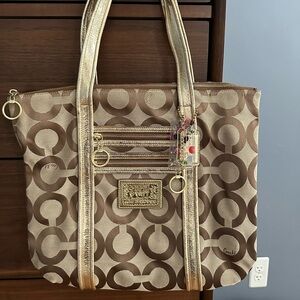 Coach Poppy Tote